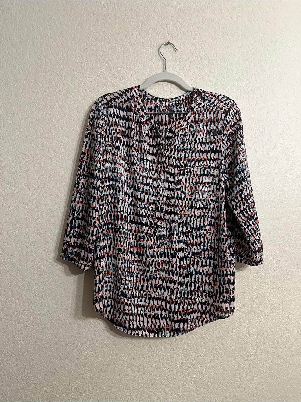 NYDJ Abstract Print V-Neck Blouse in Black and Pink